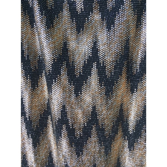 Chevron Print Dress - Picture 7 of 7